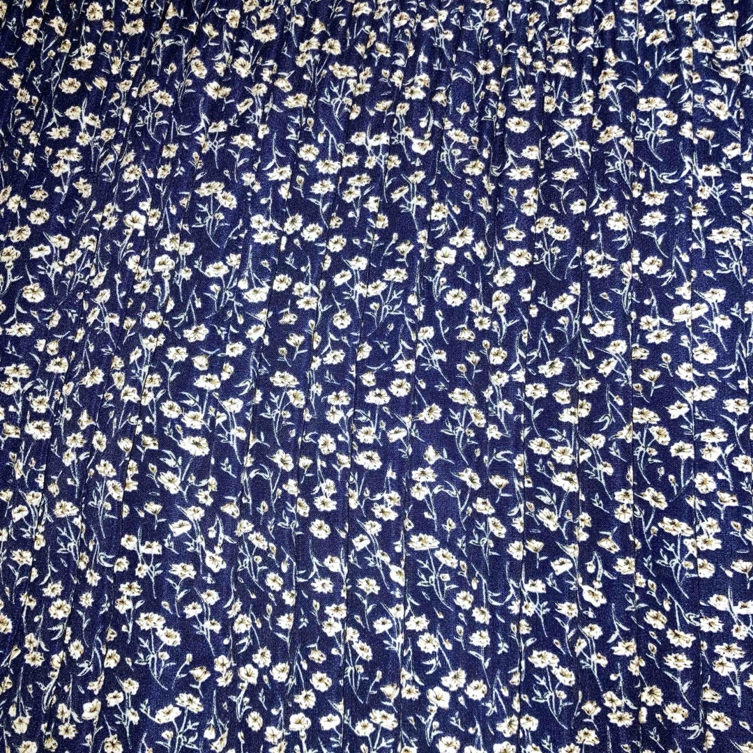 ✨お値下げ✨小花柄　プリーツロングスカート レディースのスカート(ロングスカート)の商品写真