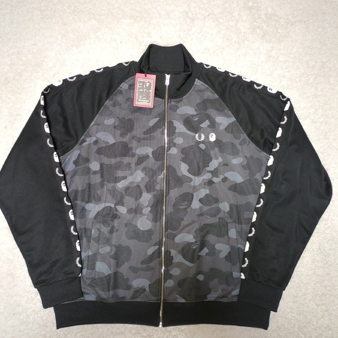 新品 BAPE × FRED PERRY カモ トラックジャケット XXL 新品 BAPE × FRED PERRY カモ トラックジャケット XXL