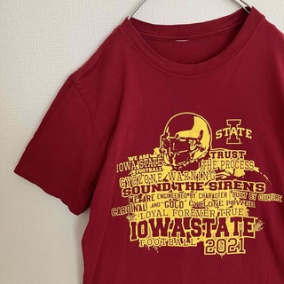 アイオワ大学カレッジフットボールTシャツtシャツビッグロゴTEEアメフトtee(Tシャツ/カットソー(半袖/袖なし))