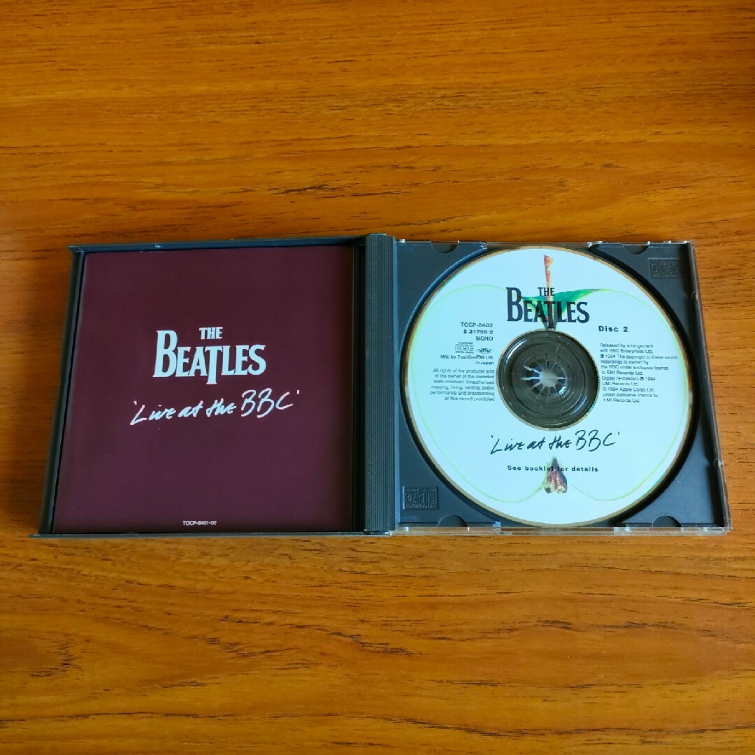 旧規格 廃盤 帯付き ザ・ビートルズ ライヴ・アット・ザ・BBC エンタメ/ホビーのCD(ポップス/ロック(洋楽))の商品写真