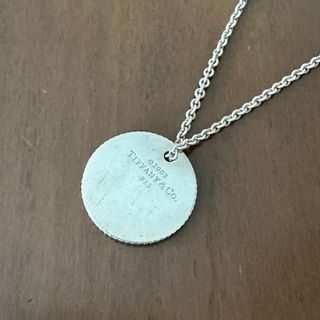 ティファニー(Tiffany & Co.)のティファニー　コインエッジ　ネックレス　イニシャル入り　TIFFANY&CO.(ネックレス)