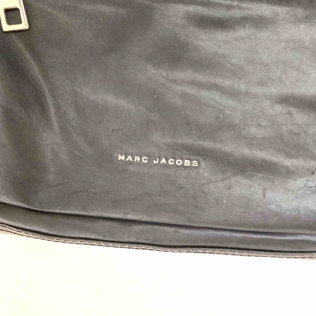 MARC JACOBS(マークジェイコブス)のMARC JACOBS マークジェイコブス  トートバッグ　ナイロンバッグ　黒 レディースのバッグ(トートバッグ)の商品写真