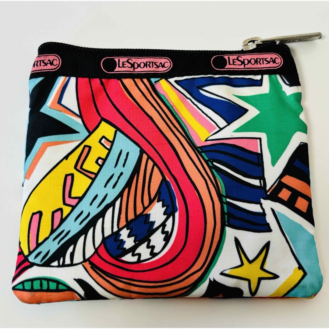 LeSportsac(レスポートサック)の美品　状態考慮　レスポートサック　レスポ　ポーチ　ティッシュケース　ミニポーチ レディースのファッション小物(ポーチ)の商品写真