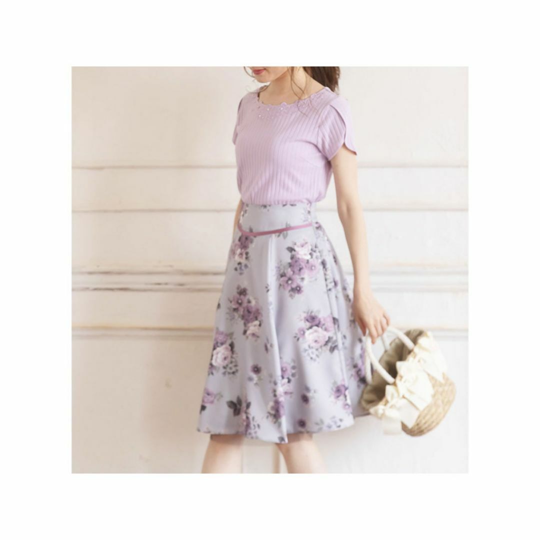 TOCCO closet(トッコクローゼット)のトッコクローゼット 花柄フラワープリントスカート Mサイズ レディースのスカート(ひざ丈スカート)の商品写真