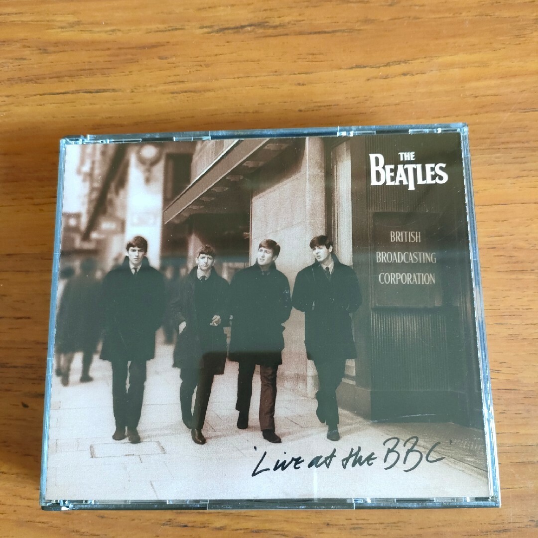 廃盤 UK盤 ザ・ビートルズ ライヴ・アット・ザ・BBC エンタメ/ホビーのCD(ポップス/ロック(洋楽))の商品写真