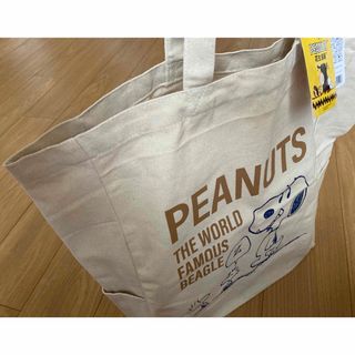 ピーナッツ(PEANUTS)のPEANUTS SNOOPY ビッグ ギャンパス トートバック 1点 スヌーピー(トートバッグ)