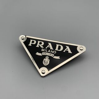 プラダ(PRADA)の新品　PRADA バレッタ　ノベルティ プラダヘアクリップ　ブラック(バレッタ/ヘアクリップ)