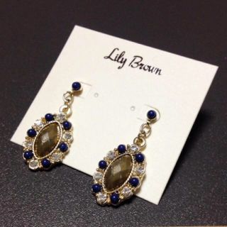 リリーブラウン(Lily Brown)のリリーブラウン＊ビジューピアス(ピアス)