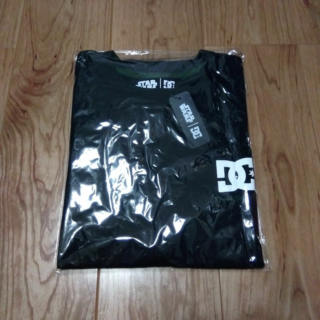DC(ディーシー)の【限定】DC × STAR WARS ボバ・フェット コラボ Tシャツ M メンズのトップス(Tシャツ/カットソー(半袖/袖なし))の商品写真