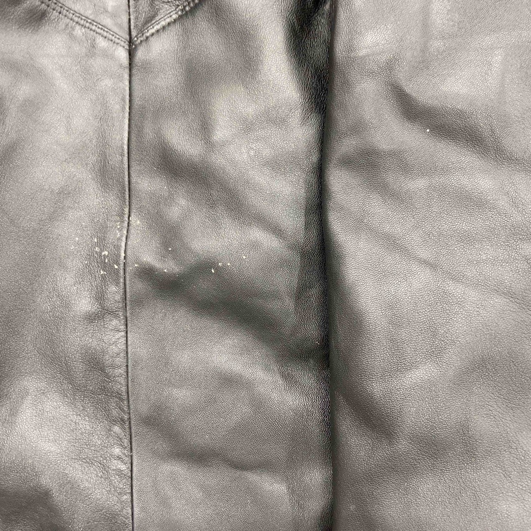 STRAN IDEA  レディース レザージャケット キルトライナー付き 襟ファー ブラック イタリア製 レディースのジャケット/アウター(ロングコート)の商品写真