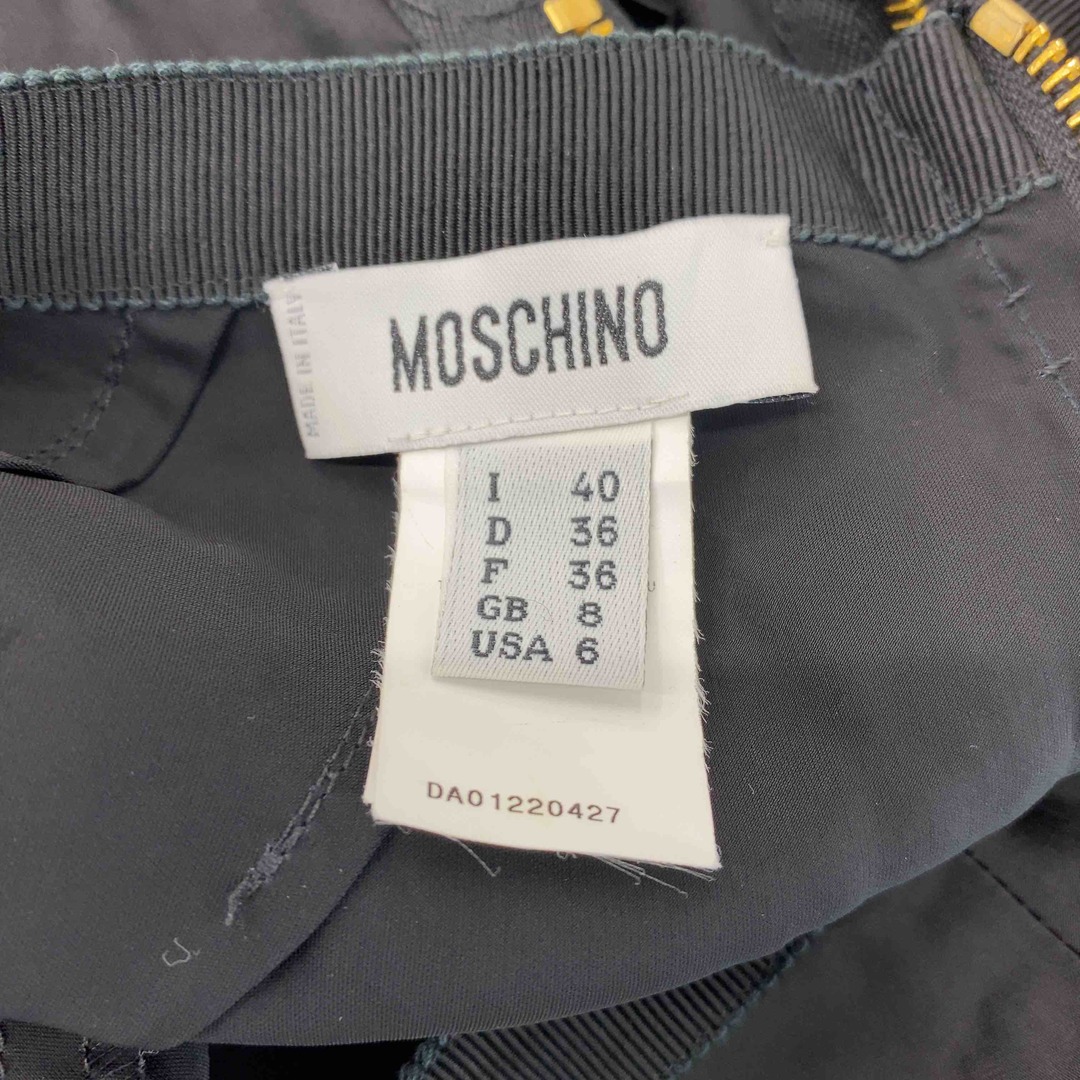 MOSCHINO(モスキーノ)のMOSCHINO モスキーノ レディース ひざ丈スカート 安全ピン スタッズ ブラック レディースのスカート(ひざ丈スカート)の商品写真