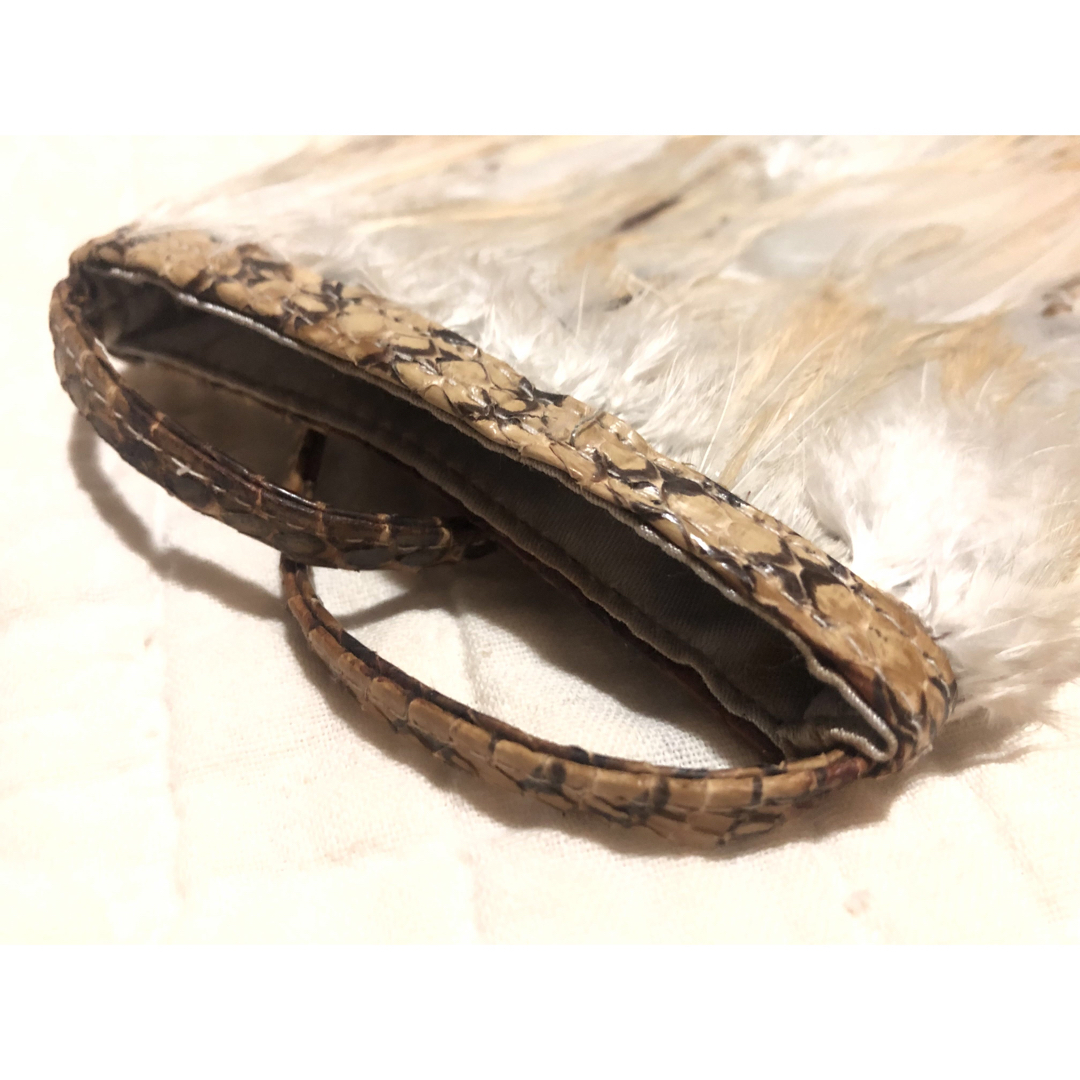 Lochie(ロキエ)のUKvintage フェザーバッグ ショルダーバッグ 蛇柄 パイソン ポシェット レディースのバッグ(ショルダーバッグ)の商品写真