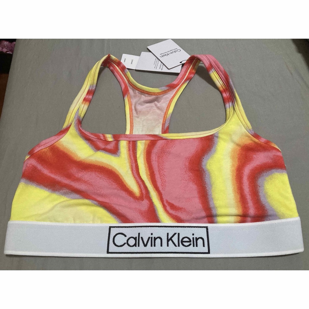 Calvin Klein(カルバンクライン)の【新品】カルバンクライン スポーツブラ レディースのトップス(その他)の商品写真