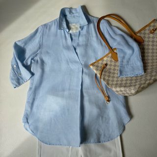 ニジュウサンク(23区)の23区 LIBECO 麻100％ リネンシャツ ブルー系 5部袖 サイズ38 M(Tシャツ/カットソー(半袖/袖なし))