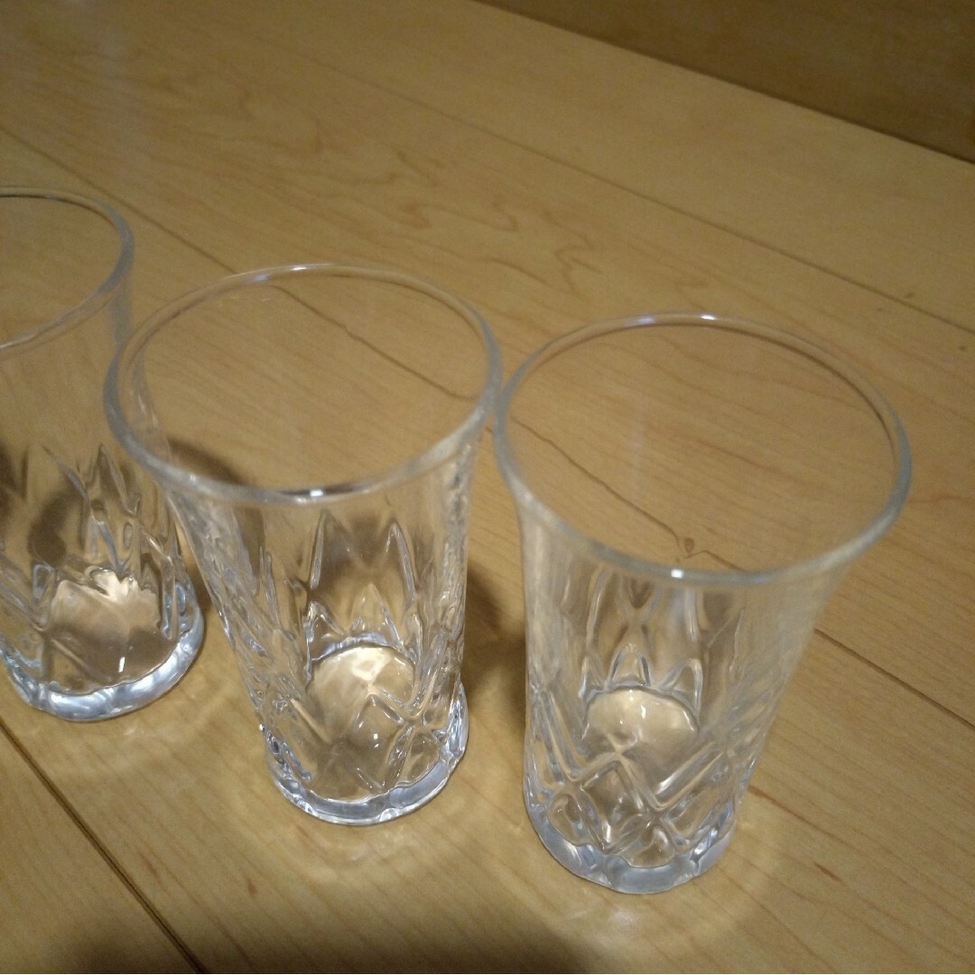 グラス（タンブラー）　4個セット インテリア/住まい/日用品のキッチン/食器(グラス/カップ)の商品写真