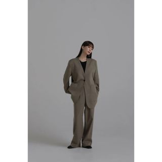 新品未使用 louren straight twill pants(カジュアルパンツ)