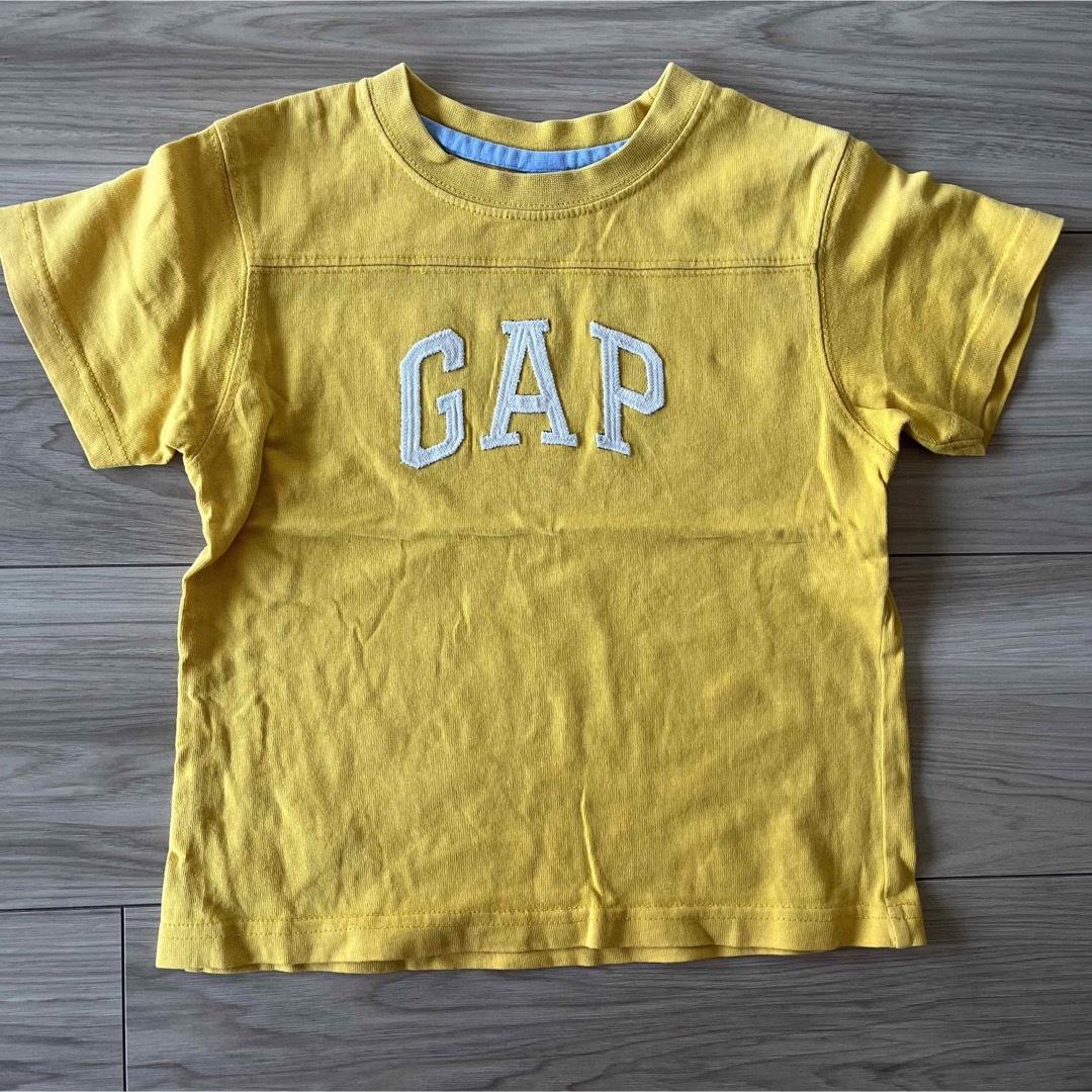 babyGAP(ベビーギャップ)のGAP Tシャツ 90cm キッズ/ベビー/マタニティのキッズ服男の子用(90cm~)(Tシャツ/カットソー)の商品写真