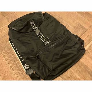 ジバンシィ(GIVENCHY)のジバンシー リュック 良品(バッグパック/リュック)