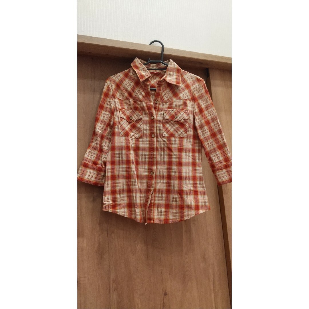 チェックシャツ　七分袖　くすみレッド レディースのトップス(シャツ/ブラウス(長袖/七分))の商品写真
