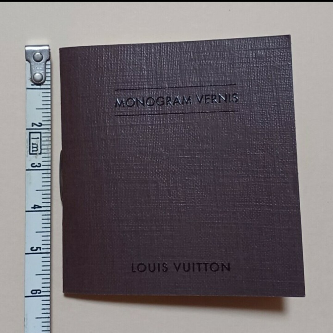 LOUIS VUITTON(ルイヴィトン)のルイヴィトン/取扱書 レディースのファッション小物(その他)の商品写真