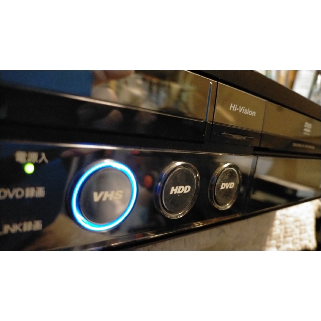SHARP(シャープ)のシャープハイビジョンレコーダー DV-ACV52HDMIケーブル付 スマホ/家電/カメラのテレビ/映像機器(DVDレコーダー)の商品写真