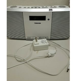 トウシバ(東芝)の東芝　CDラジオ　(訳あり)(ポータブルプレーヤー)