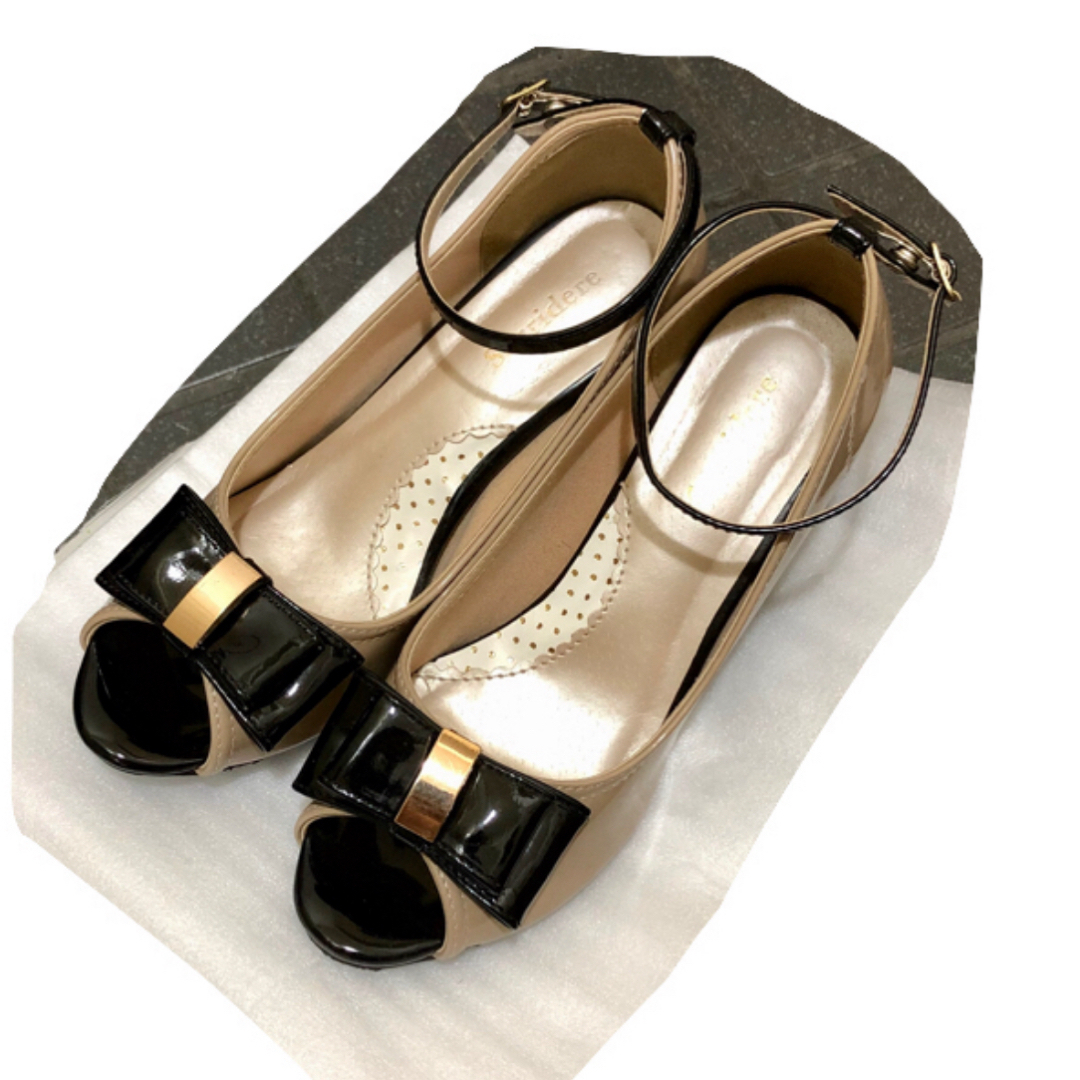 ストラップパンプス　オープントゥ レディースの靴/シューズ(ハイヒール/パンプス)の商品写真
