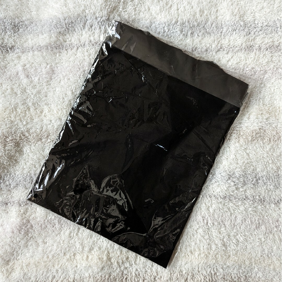 ☆King Gnu☆  THE GREATEST UNKNOWN TEE　黒 メンズのトップス(Tシャツ/カットソー(半袖/袖なし))の商品写真