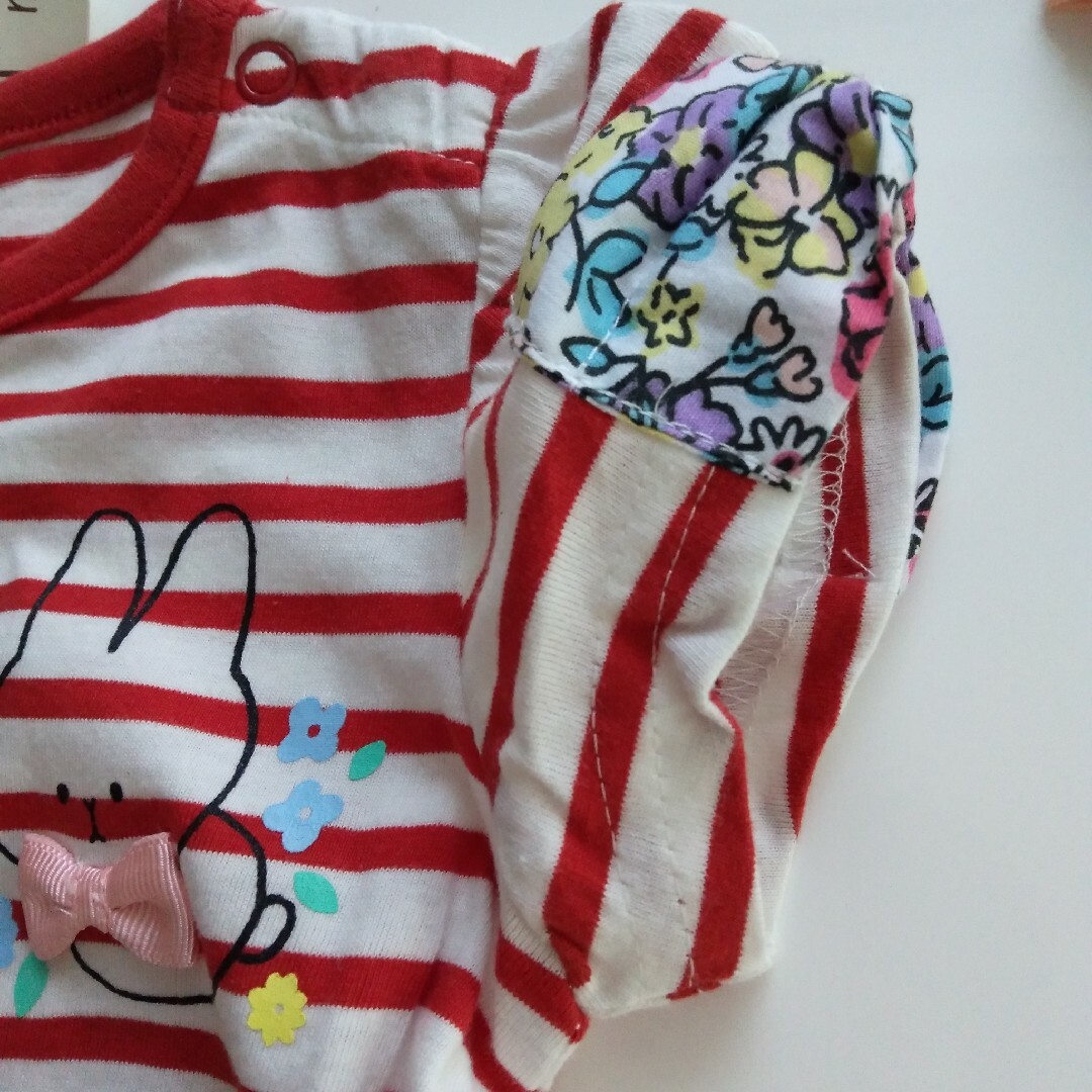 赤ボーダーＴシャツ80cm キッズ/ベビー/マタニティのキッズ服女の子用(90cm~)(Tシャツ/カットソー)の商品写真