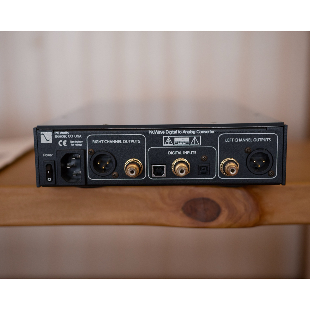 PS Audio DAコンバーター NuWave DAC スマホ/家電/カメラのオーディオ機器(その他)の商品写真
