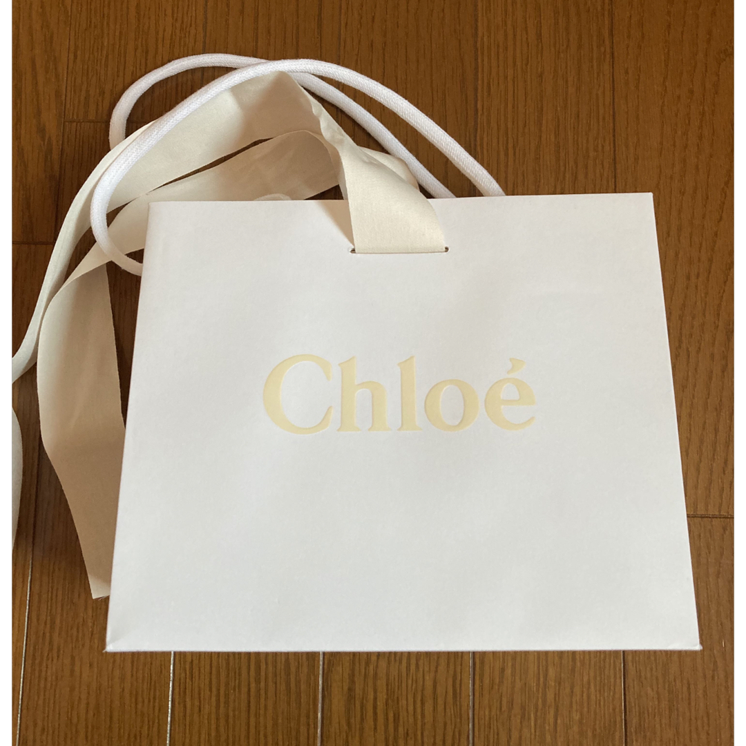 Chloe(クロエ)のChloe クロエ ショッパー 紙袋 ショップ袋 レディースのバッグ(ショップ袋)の商品写真