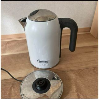 デロンギ(DeLonghi)のデロンギ　k M i x 電気ケトル　1.0リットル(電気ケトル)