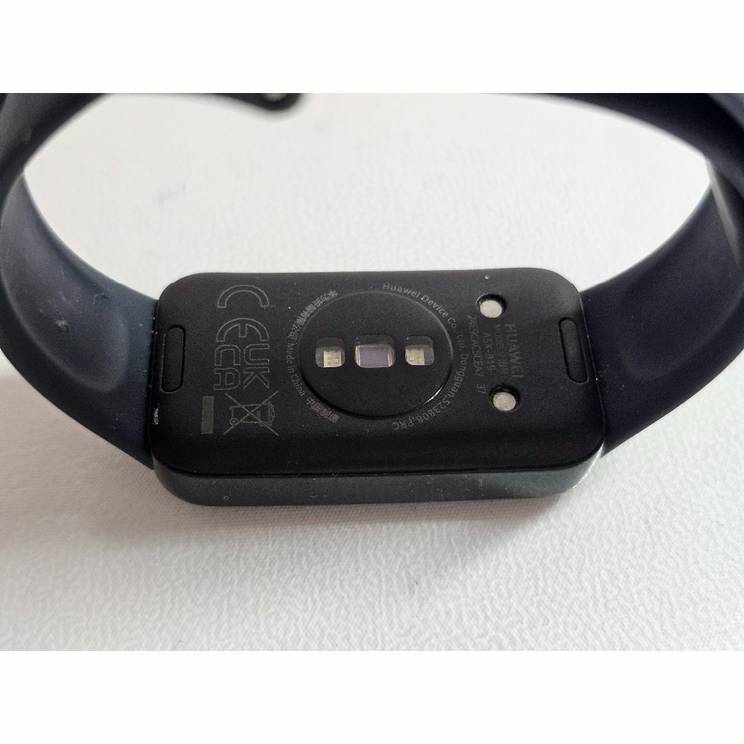 【値下げ！】HUAWEI Band 8（ミッドナイトブラック） スマホ/家電/カメラのスマホアクセサリー(その他)の商品写真