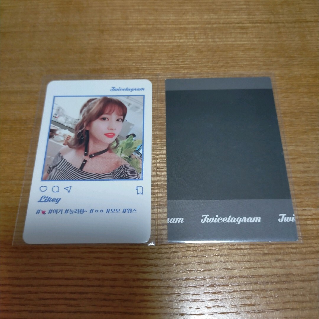 TWICE twicetagram モモ トレカ エンタメ/ホビーのタレントグッズ(アイドルグッズ)の商品写真