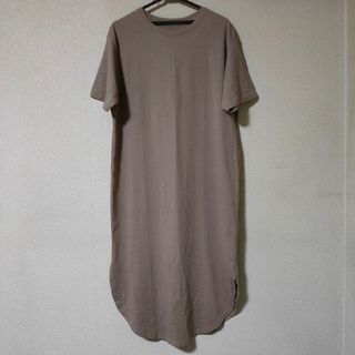 新品未使用 タグ付き Iライン ロング マキシ Tシャツ 半袖 ワンピース(ロングワンピース/マキシワンピース)