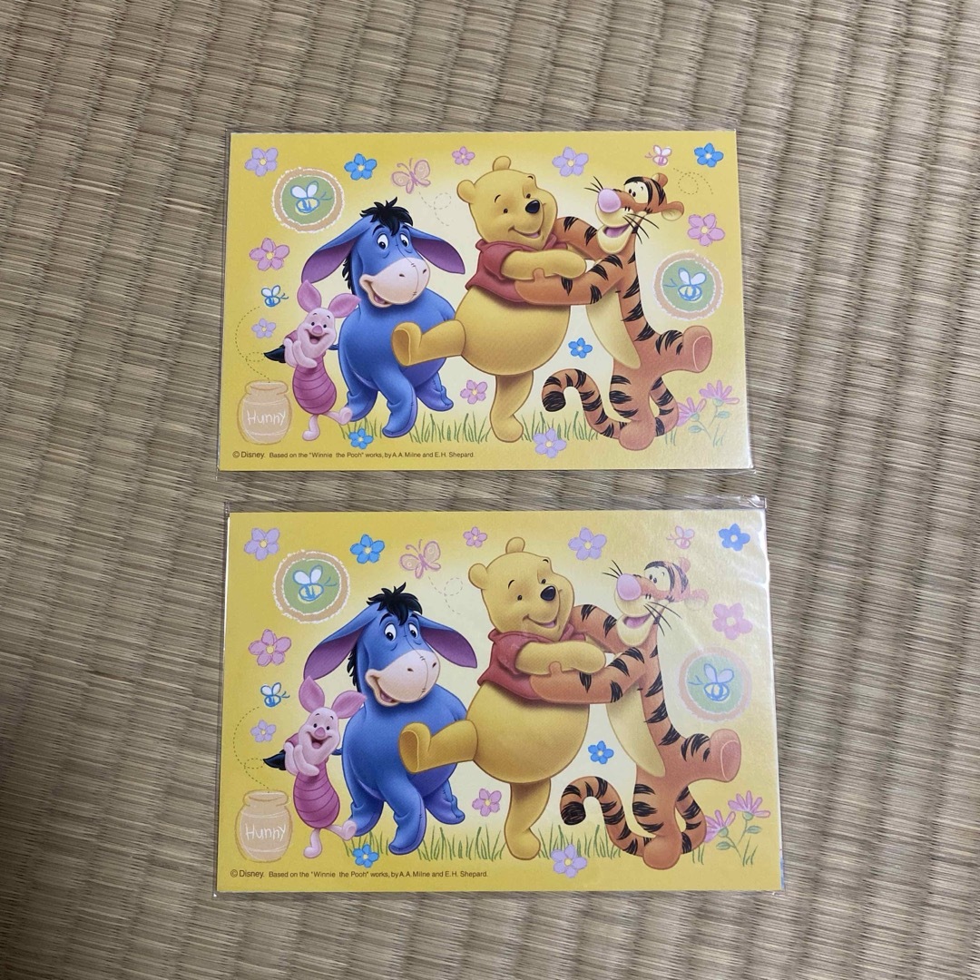 Disney(ディズニー)の未使用　くまのプーさん　ポストカード　2枚 インテリア/住まい/日用品のオフィス用品(ラッピング/包装)の商品写真