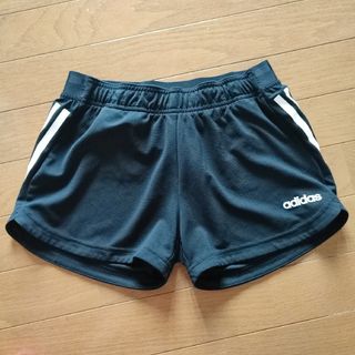 アディダス(adidas)の美品 アディダス adidas ショートパンツ ブラック Mサイズ(その他)