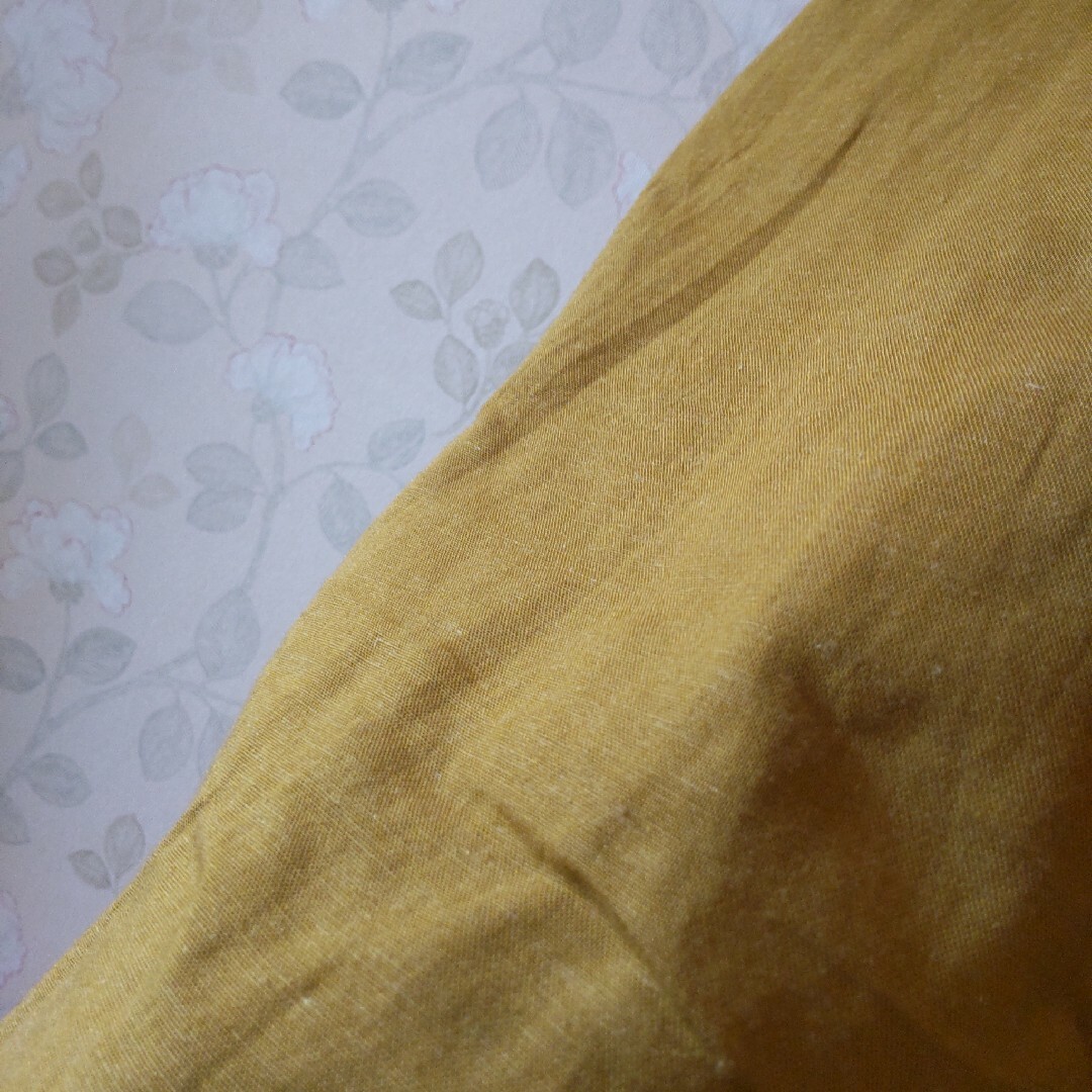 earth music & ecology(アースミュージックアンドエコロジー)の【新品・タグ付き】アースミュージック&エコロジー リネンセミフレアスカート 黄色 レディースのスカート(ロングスカート)の商品写真