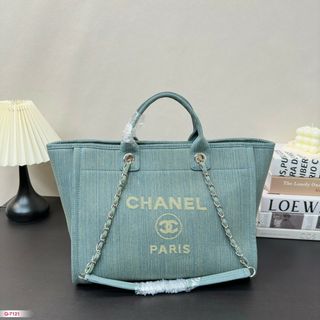 シャネル(CHANEL)の極美品CHANEL シャネル ハンドバッグトートバッグ可愛い(ロングワンピース/マキシワンピース)