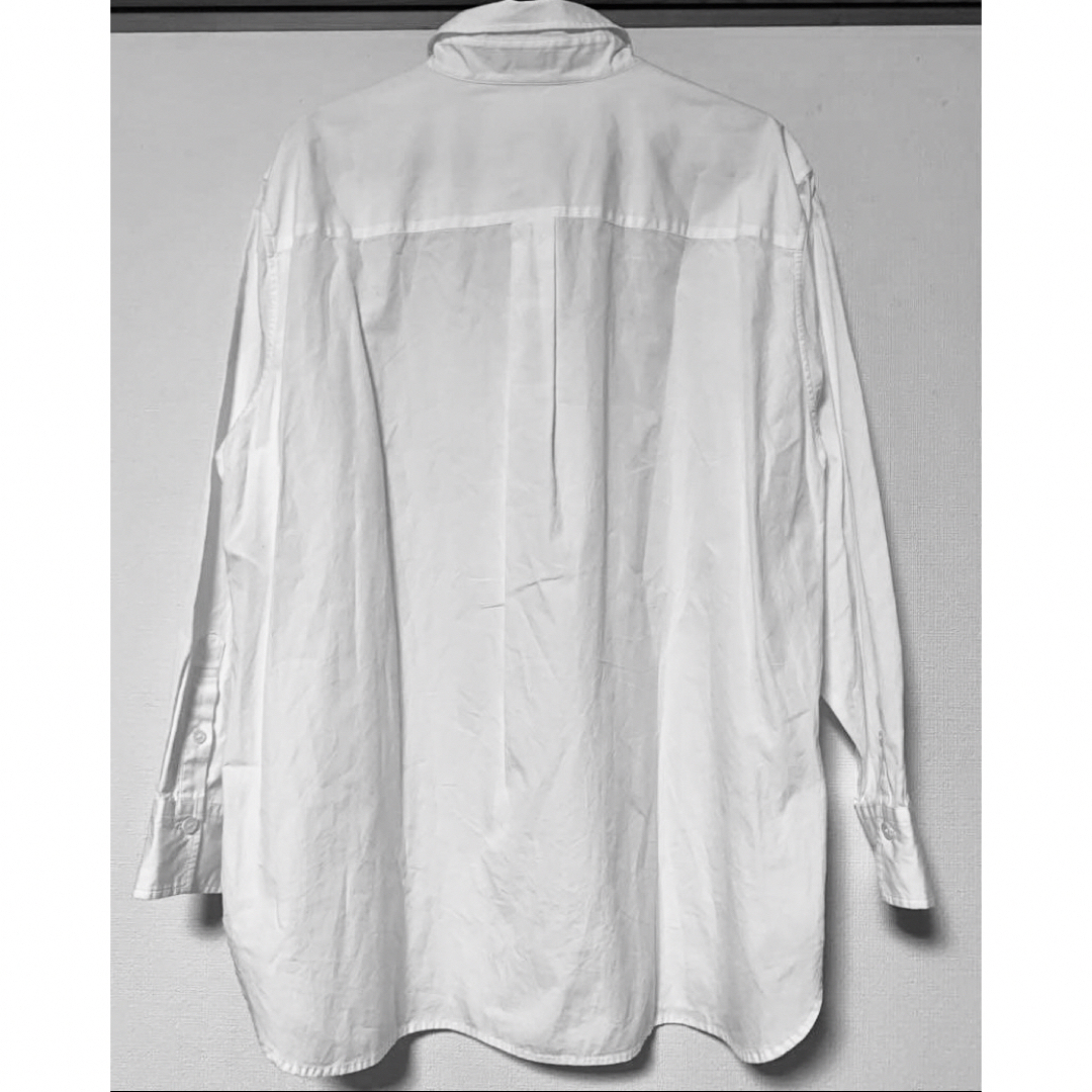 23区(ニジュウサンク)の新品　23区　CANCLINI ベーシック シャツ　44 メンズのトップス(Tシャツ/カットソー(半袖/袖なし))の商品写真