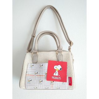 SNOOPY - 新品・未使用　タグ付き　SNOOPY　ショルダーバック　しまむら