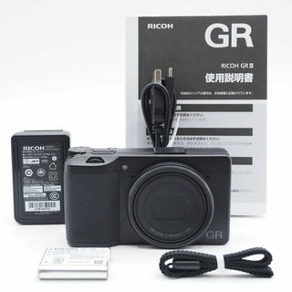 ★ショット数3,239回・極上品★ RICOH リコー GR III 