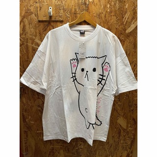 スカラーパリティ　342110：注射嫌いなネコとクマ先生のプリントTシャツ