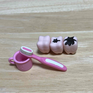 虫歯、歯ブラシ消しゴム(消しゴム/修正テープ)
