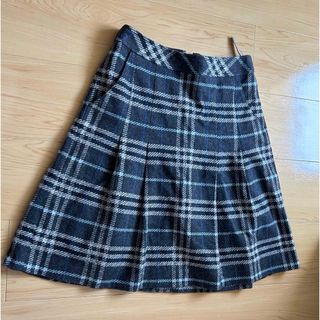 バーバリーブラックレーベル(BURBERRY BLACK LABEL)のバーバリースカート(ひざ丈スカート)