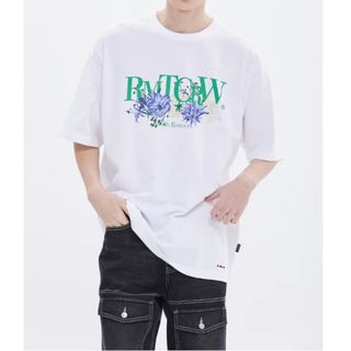 オーワイ(OY)のRECENT LOGO FLOWER TEE 花柄　romantic crown(Tシャツ/カットソー(半袖/袖なし))