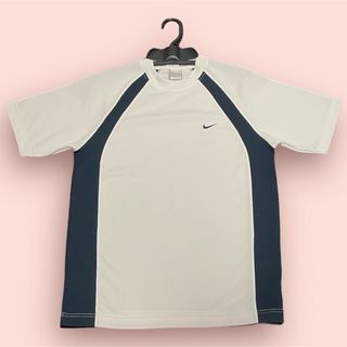 ナイキ(NIKE)のNIKE Fit Dry ナイキ 半袖　シャツ　トーレニングウエア(シャツ)