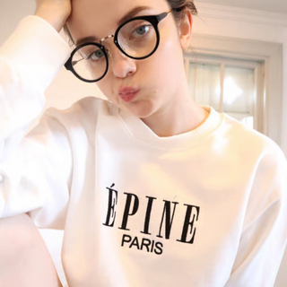 エピヌ(épine)のÉPINE PARIS embroidery sweat white×black(トレーナー/スウェット)