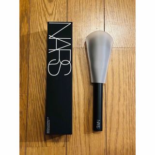 ナーズ(NARS)のNARS 新品 百貨店購入 パウダーブラシ 13(ブラシ・チップ)