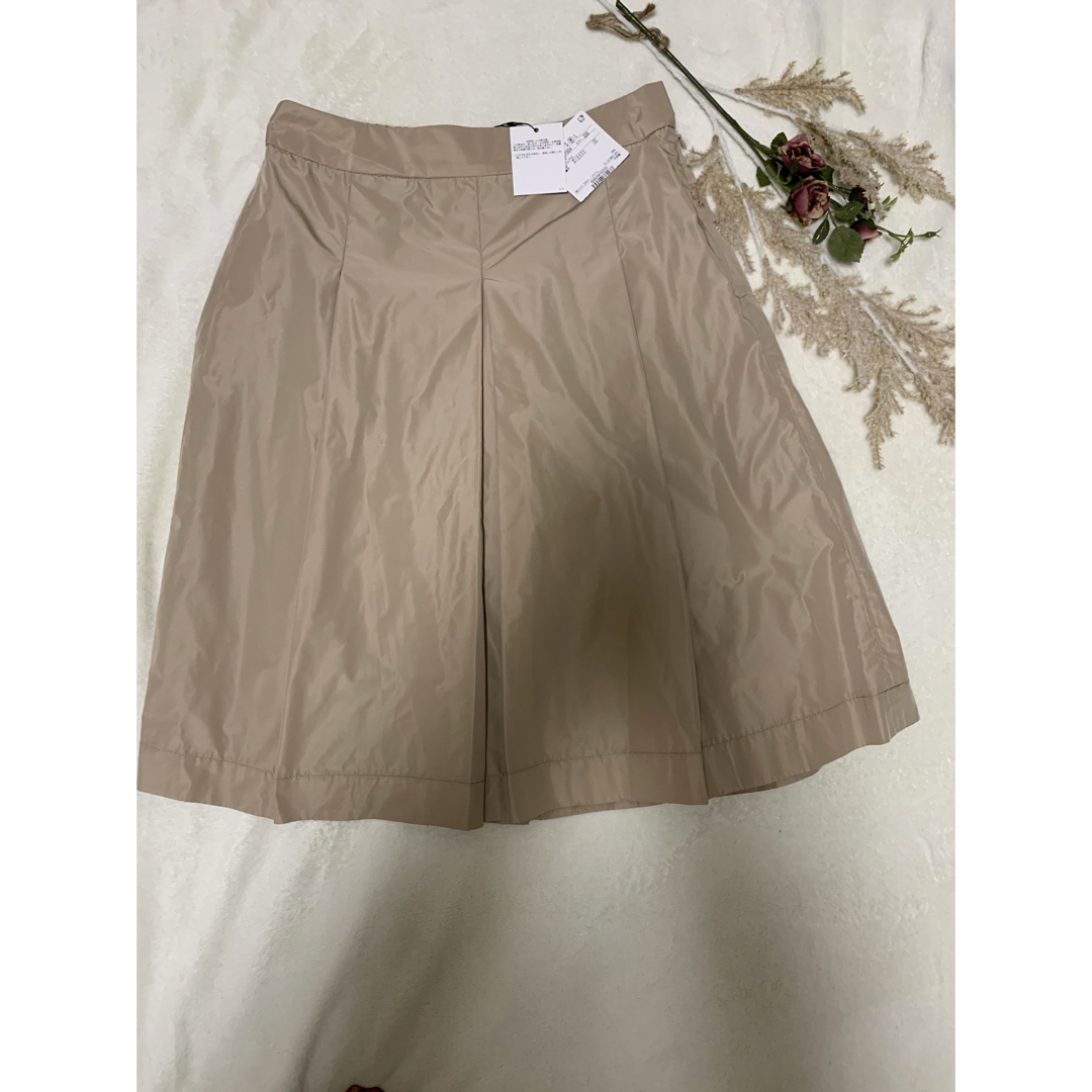 PLST(プラステ)の「新品、未使用」　プラステ　PLST ワイドプリーツデザイン スカート レディースのスカート(ひざ丈スカート)の商品写真